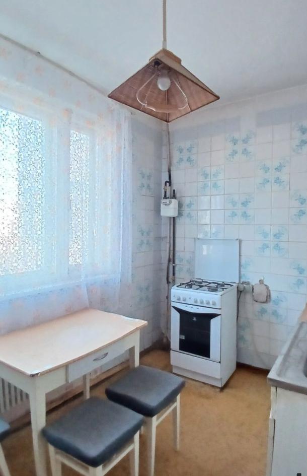 Квартира, 4-кімн., Харьков, 520м/р, Академика Павлова