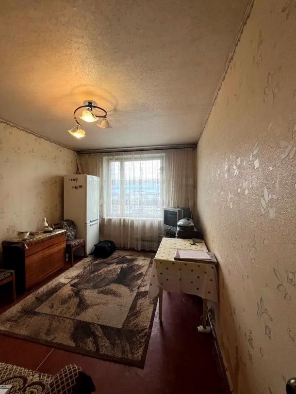 Квартира, 3-кімн., Харьков, 605м/р, Тракторостроителей просп.