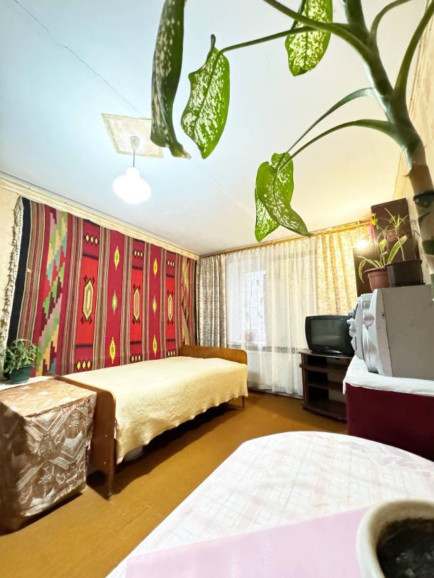 Квартира, 2-кімн., Харьков, 626м/р, Единства (Краснодарская)