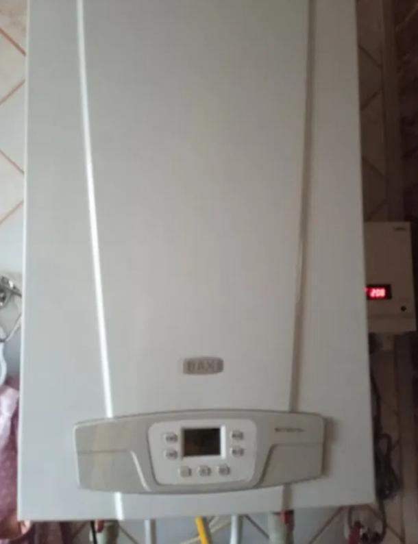 Квартира, 3-кімн., Эсхар, Чугуевский район, Молодежная