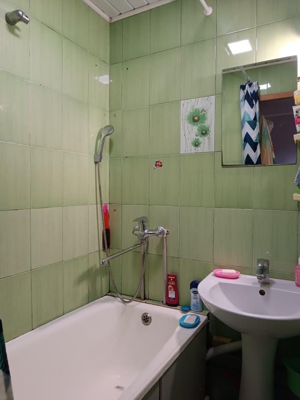 Квартира, 1-кімн., Харьков, Песочин, Комарова пер.