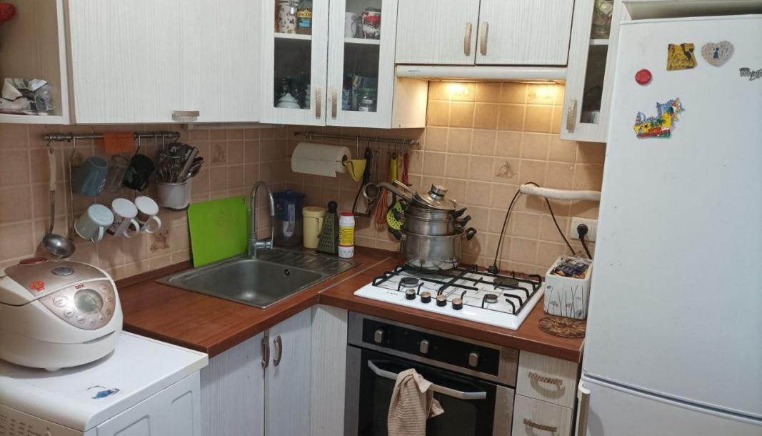 Квартира, 3-кімн., Харьков, Алексеевка, Архитекторов