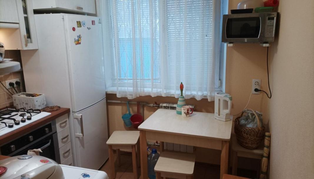 Квартира, 3-кімн., Харьков, Алексеевка, Архитекторов