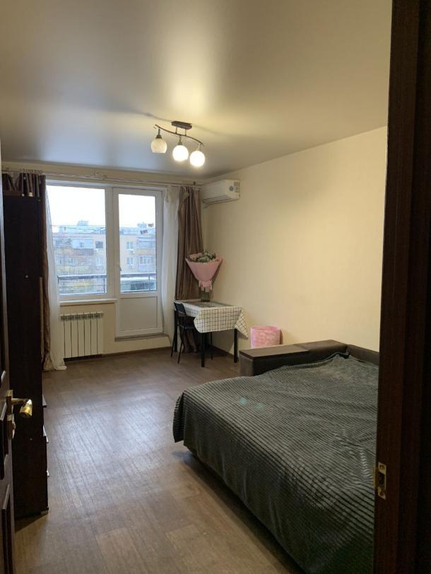 Квартира, 1-кімн., Харьков, 605м/р, Тракторостроителей просп.