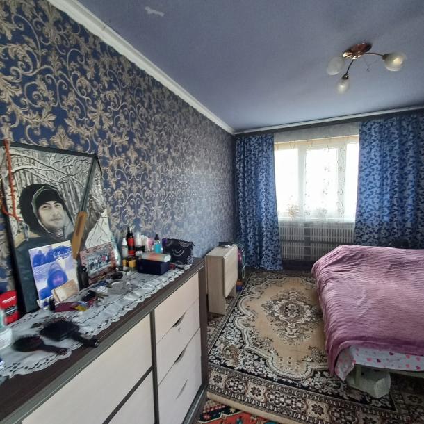 Квартира, 3-кімн., Харьков, 533м/р, Светлая