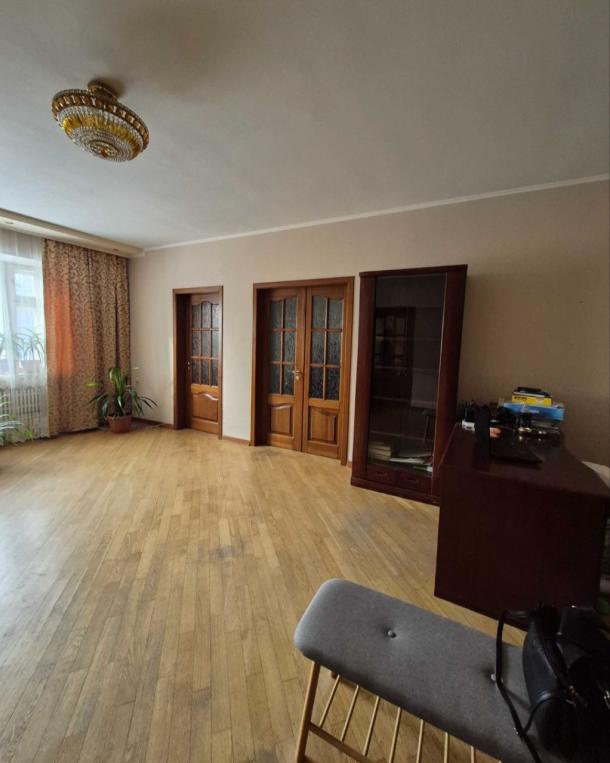 Квартира, 3-кімн., Харьков, Холодная Гора, Дудинской (Нариманова)