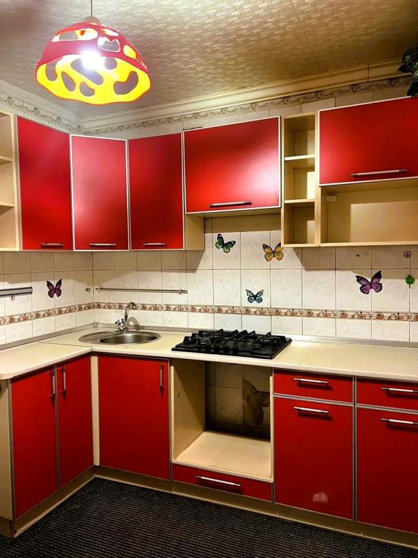 Квартира, 1-кімн., Харьков, Одесская, Ньютона