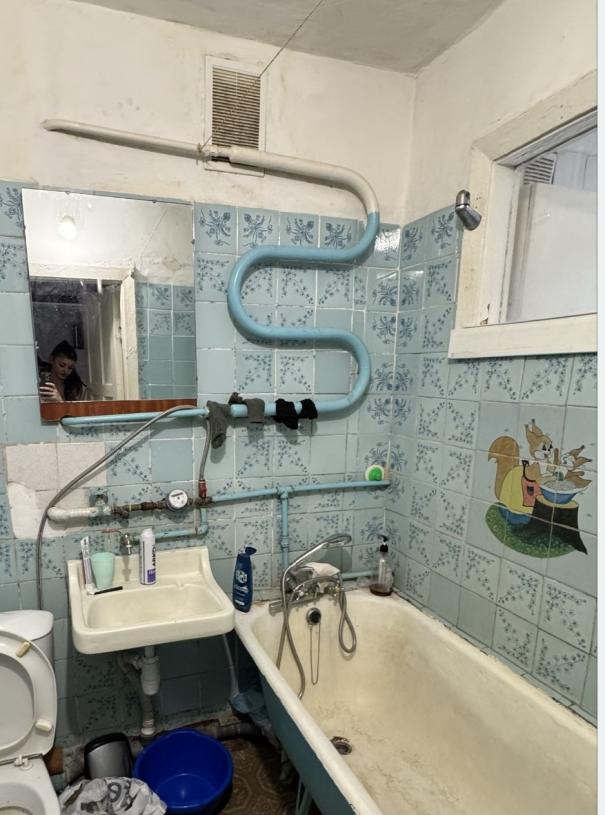 Квартира, 1-кімн., Чугуев, Чугуевский район