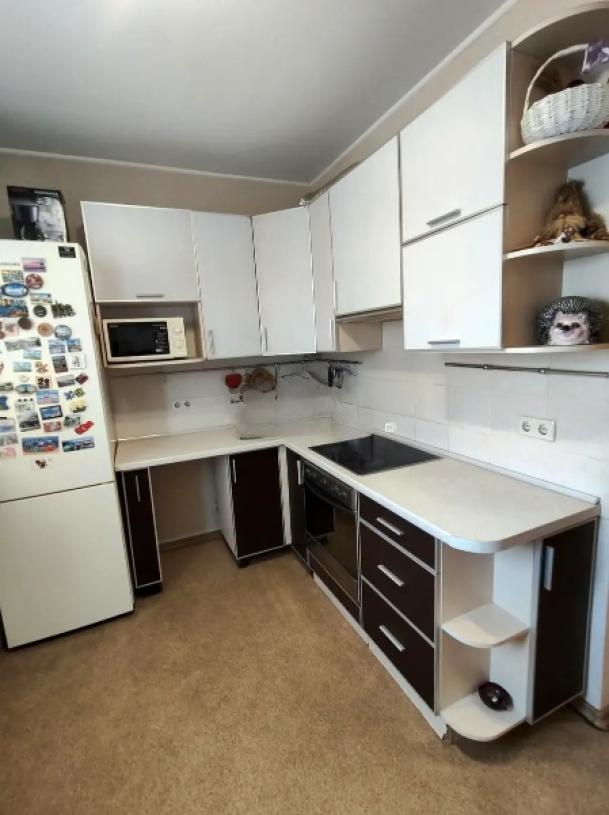 Квартира, 4-кімн., Харьков, 5 Северная Салтовка, Соборности Украины (Дружбы Народов)