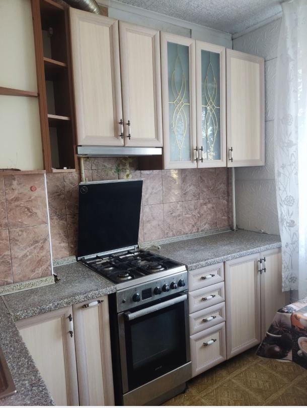 Квартира, 1-кімн., Чугуев, Чугуевский район