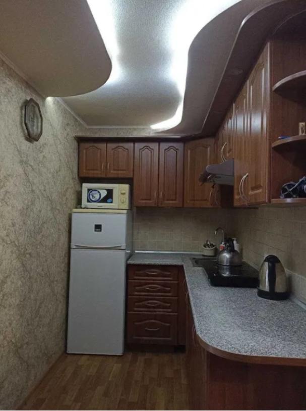 Купить гостинка, Харьков, Салтовка, Гвардейцев Широнинцев