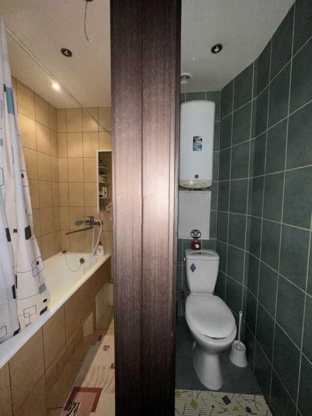 Квартира, 3-кімн., Харьков, 533м/р, Непокоренных (Героев Труда)