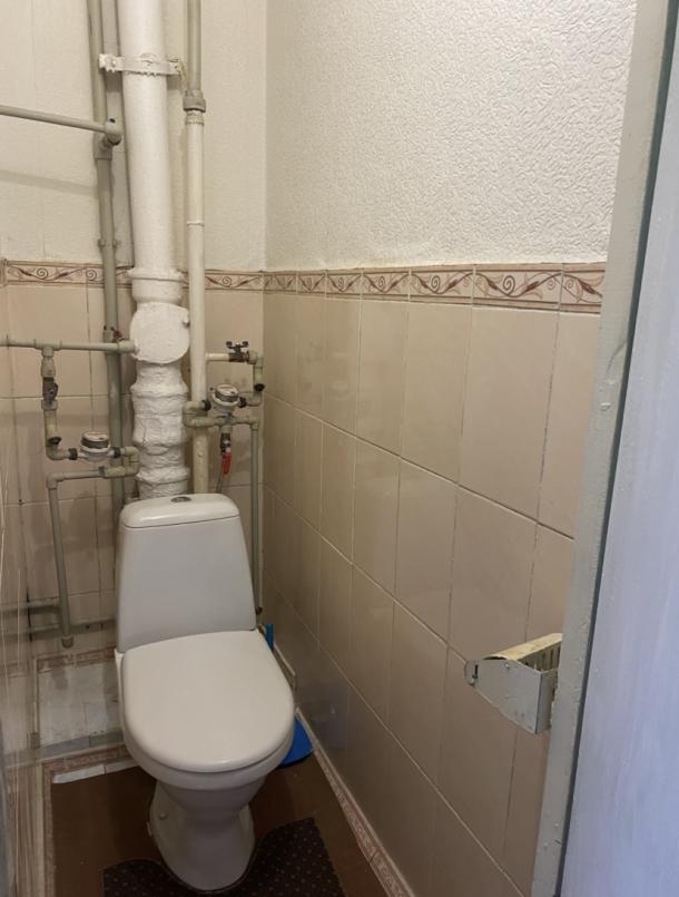 Квартира, 1-кімн., Харьков, Рогань жилмассив, Зубарева