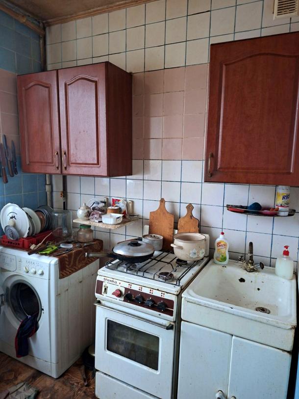 Квартира, 3-кімн., Харьков, 606м/р, Тракторостроителей просп.