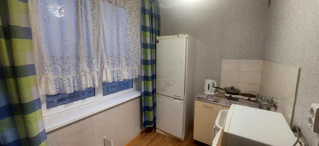 Квартира, 1-кімн., Харьков, Алексеевка, Победы пр.