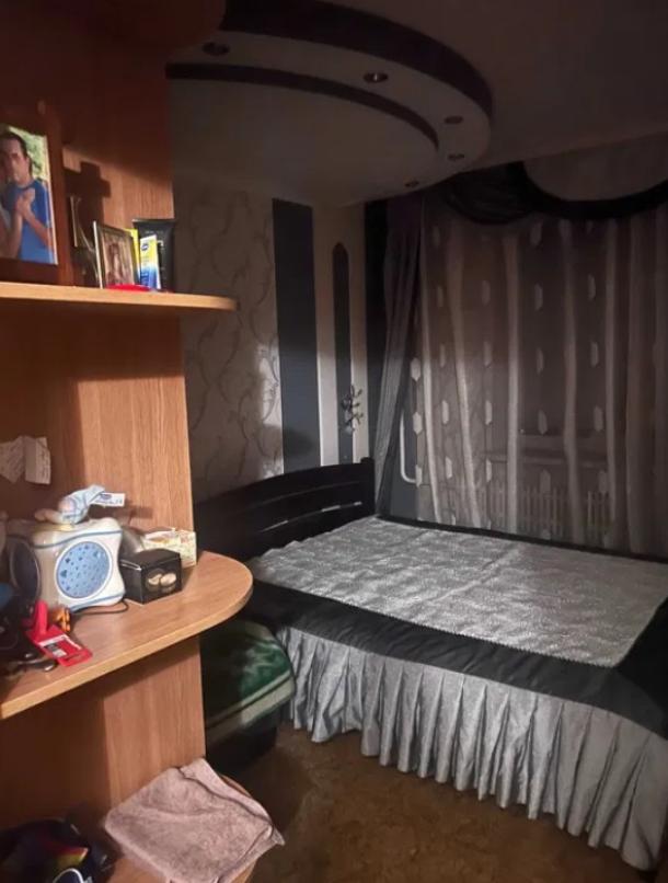 Квартира, 3-кімн., Харьков, МЖК, Кричевского