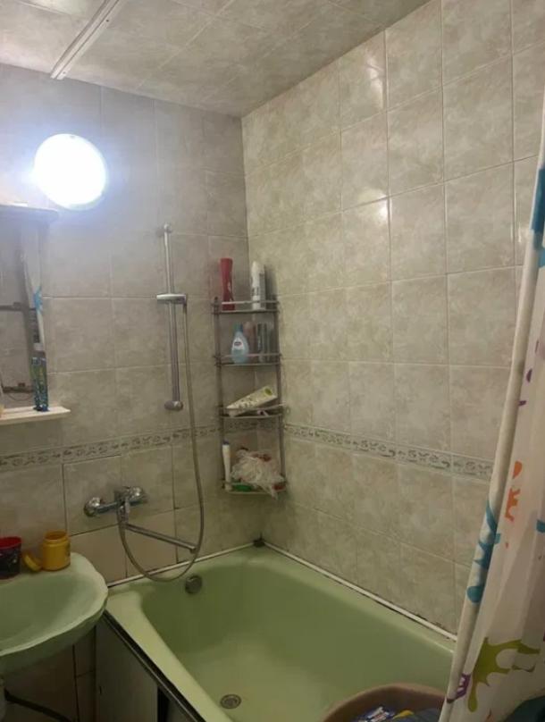 Квартира, 3-кімн., Харьков, МЖК, Кричевского