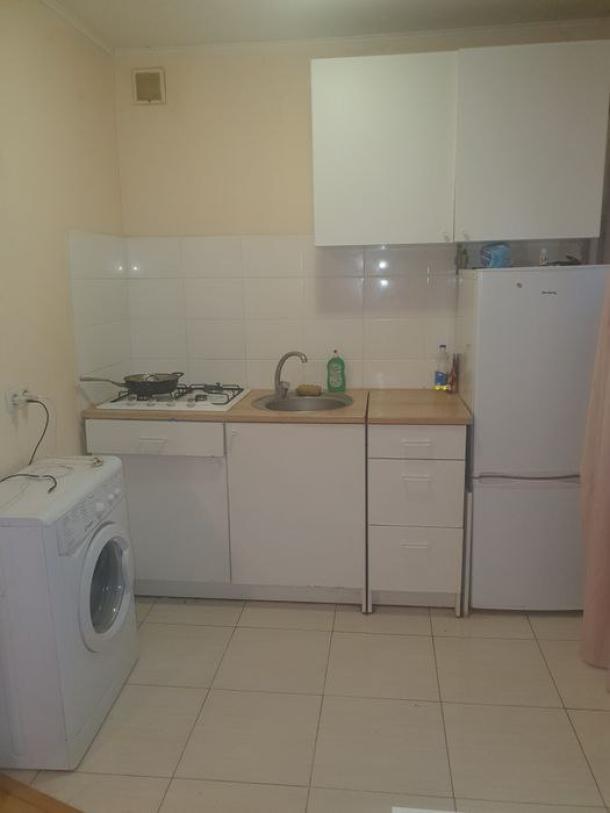 Квартира, 1-кімн., Харьков, Павлово Поле, 23 Августа