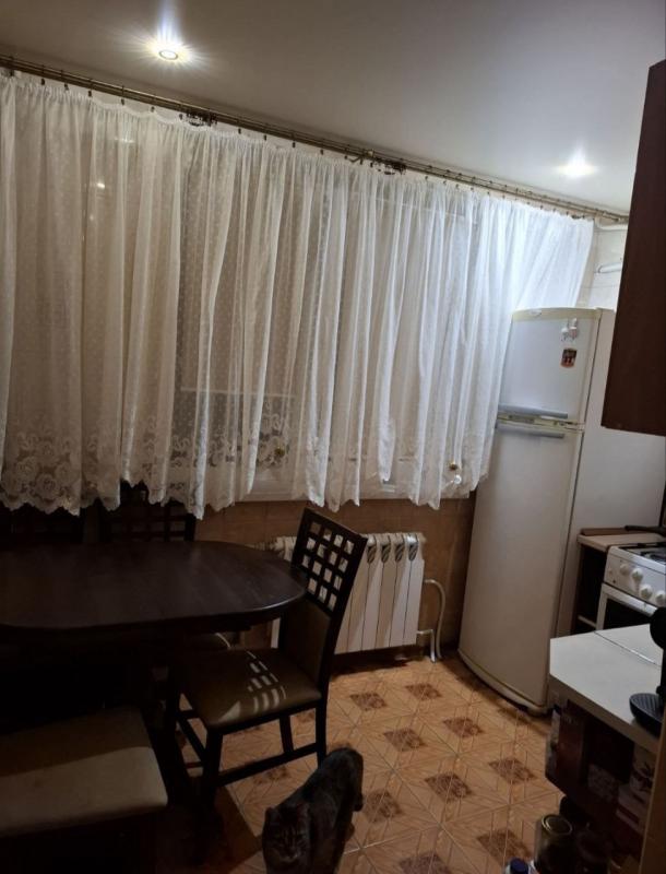 Квартира, 3-кімн., Харьков, Одесская