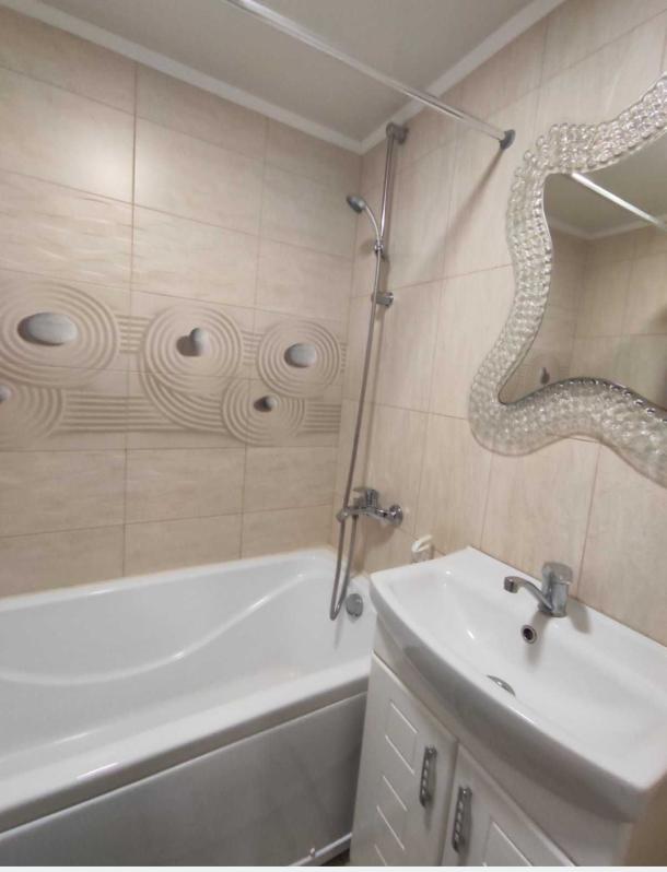 Квартира, 1-кімн., Новопокровка, Чугуевский район