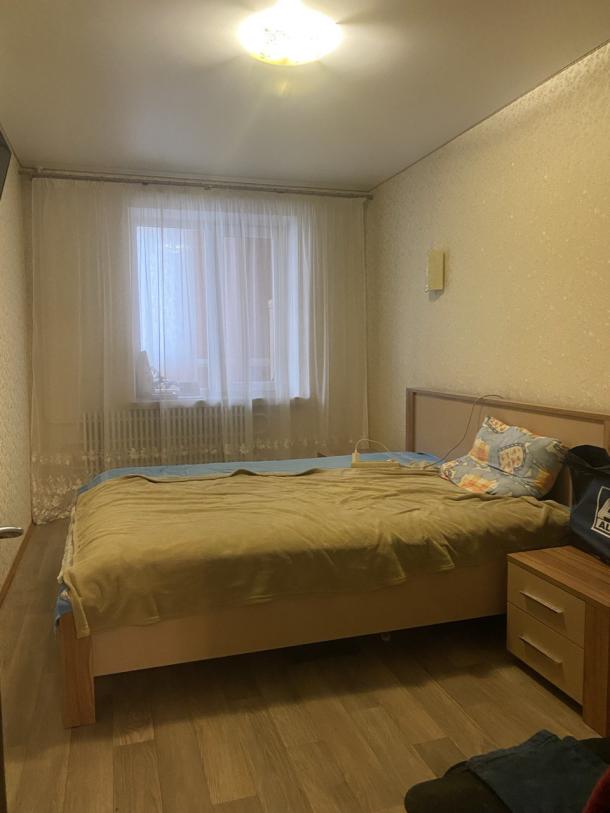 Квартира, 3-кімн., Харьков, Горизонт, Героев Харькова пр-т