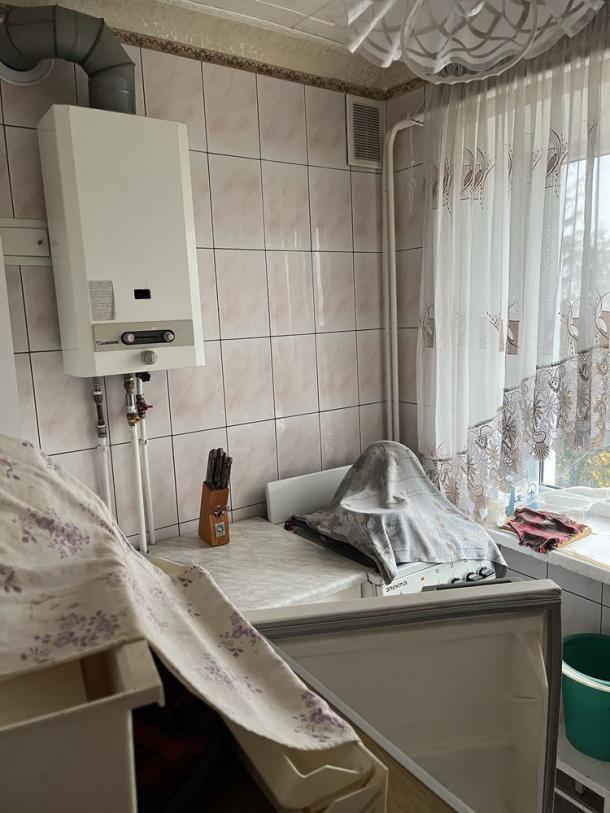 Квартира, 2-кімн., Чугуев, Чугуевский район