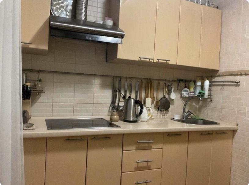 Квартира, 3-кімн., Харьков, Завод Шевченко, Николая Бажана (Кривомазова)