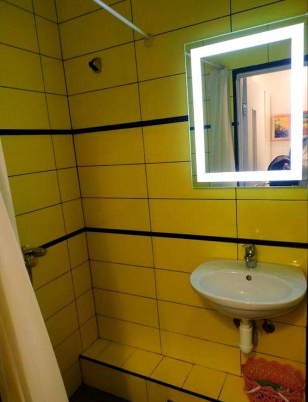 Гостинка, Харьков, Центр, Конституции пл.