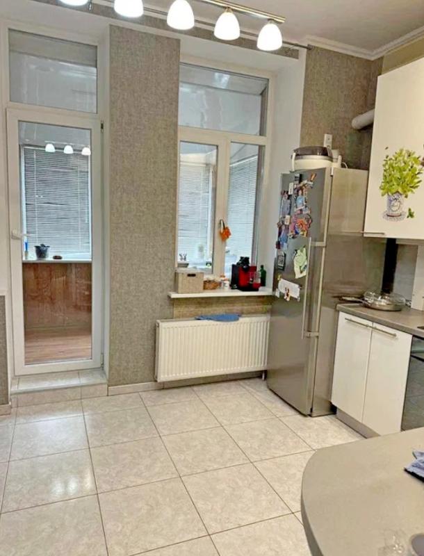 Квартира, 3-кімн., Харьков, Центр, Сумская