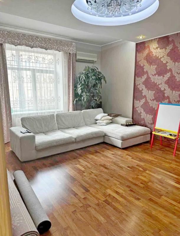 Квартира, 3-кімн., Харьков, Центр, Сумская