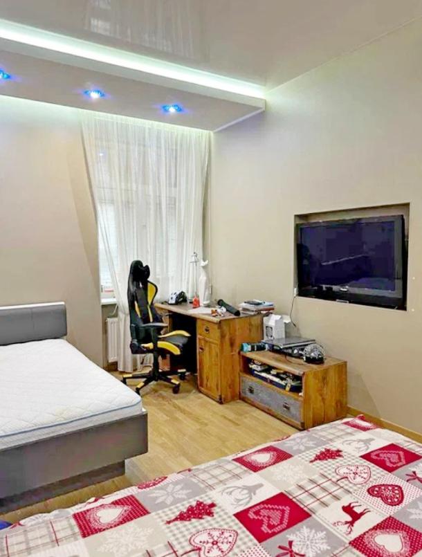 Квартира, 3-кімн., Харьков, Центр, Сумская