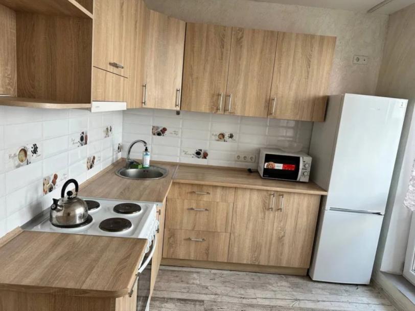 Квартира, 1-кімн., Харьков, Спортивная метро, Георгия Тарасенко (Плехановская)