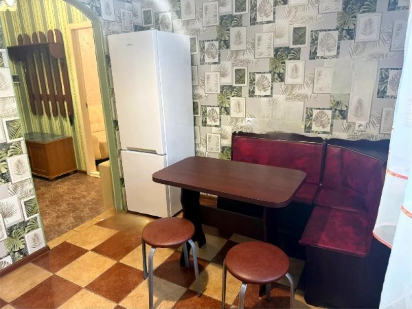 Квартира, 1-кімн., Харьков, Рогань жилмассив, Роганская