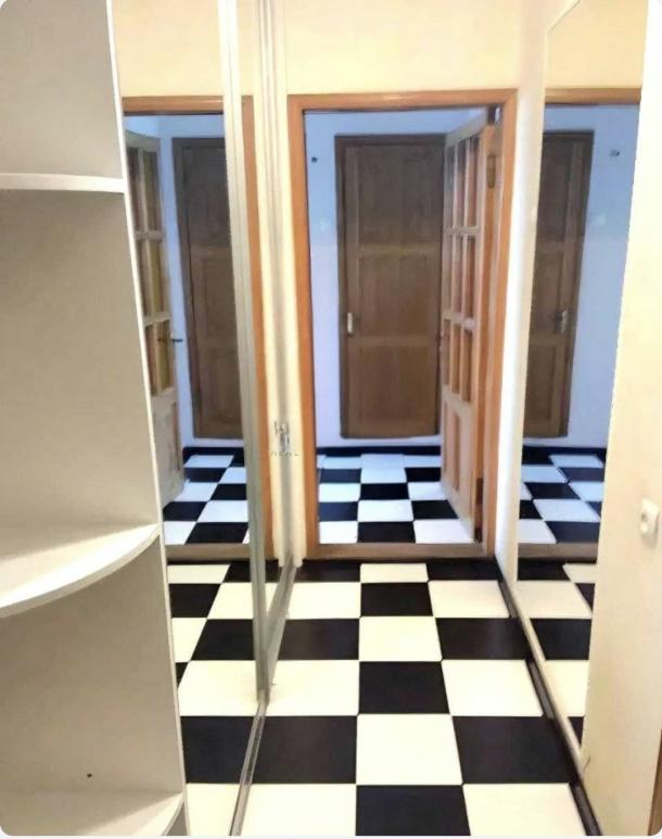 Квартира, 2-кімн., Харьков, Защитников Украины метро, Сергеевская