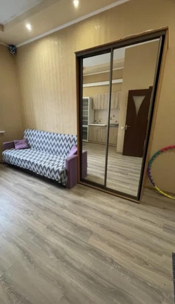 Гостинка, Харьков, Центральный рынок метро, Конторская (Краснооктябрьская)