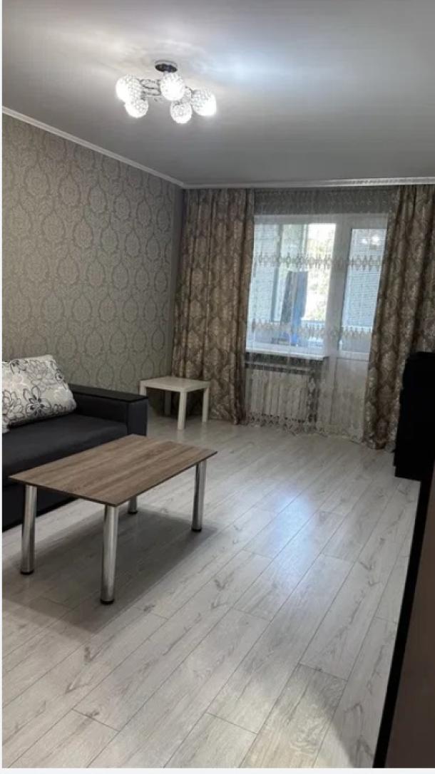 Квартира, 2-кімн., Харьков, 520м/р, Валентиновская