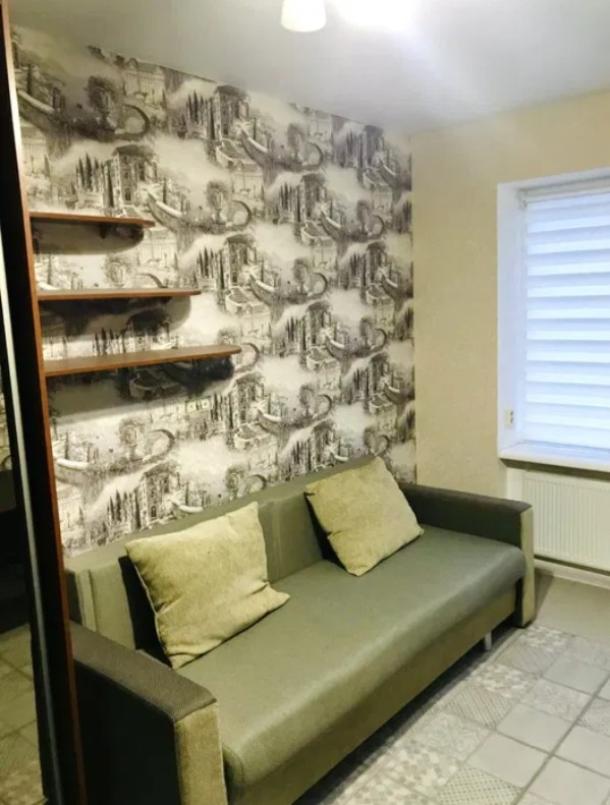 Купить гостинка, Харьков, ТЮРИНКА, Бестужева