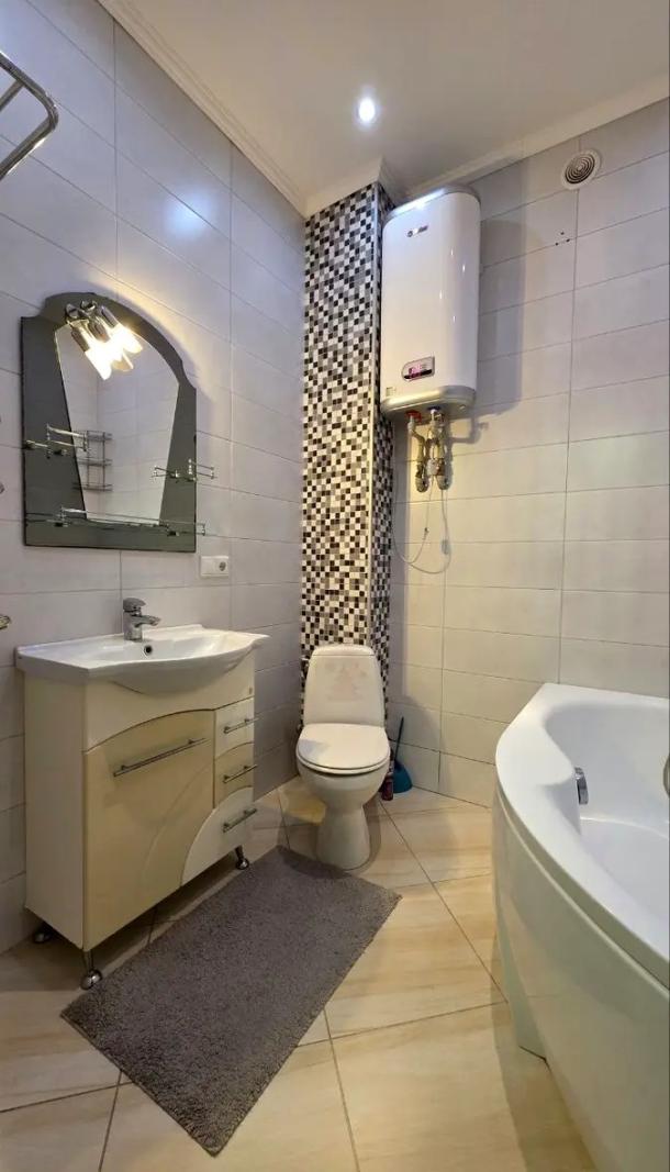 Квартира, 1-кімн., Харьков, Защитников Украины метро, Героев Харькова пр-т