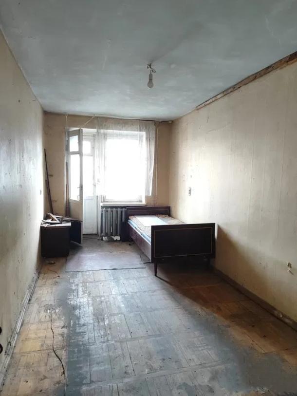 Квартира, 3-кімн., Харьков, Гагарина метро , Аэрокосмический просп. (Гагарина проспект)