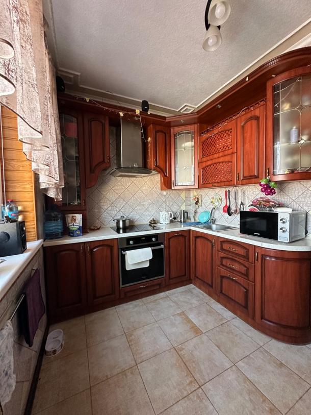 Квартира, 3-кімн., Харьков, 626м/р, Солнечная (Красноармейская, Кирова, Октябрьская, Совхозная)