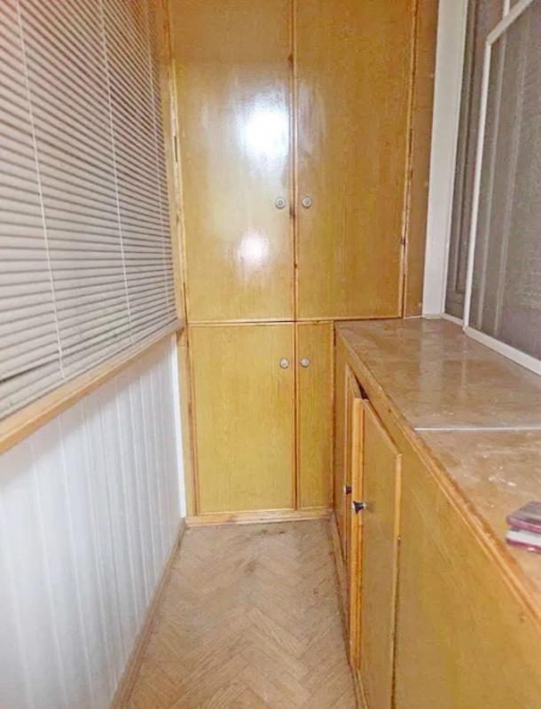 Квартира, 3-кімн., Харьков, Песочин, Молодежная