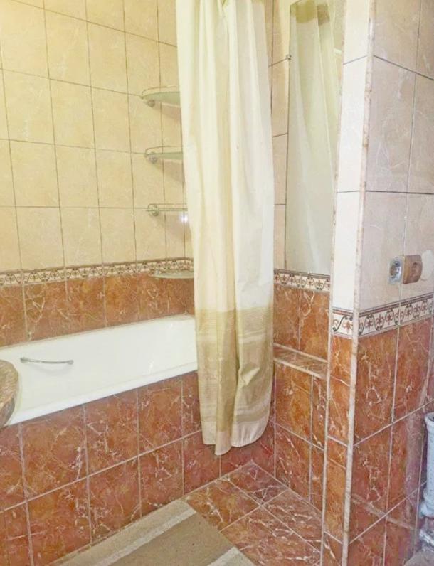 Квартира, 3-кімн., Харьков, Песочин, Молодежная