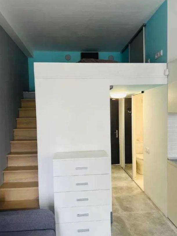 Гостинка, Харьков, Защитников Украины метро, Героев Харькова пр-т