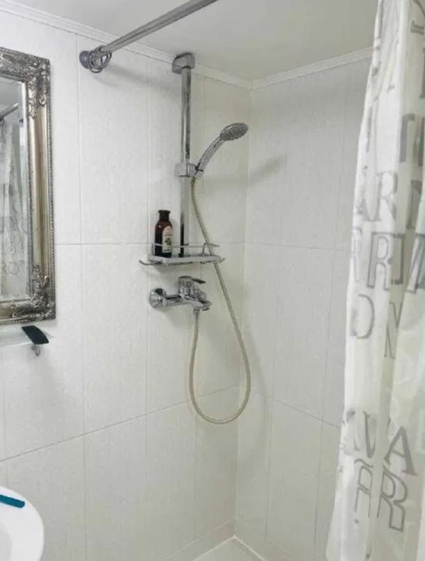 Гостинка, Харьков, Защитников Украины метро, Героев Харькова пр-т