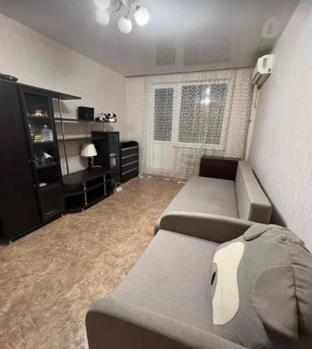 Квартира, 1-кімн., Харьков, 5 Северная Салтовка, Метростроителей