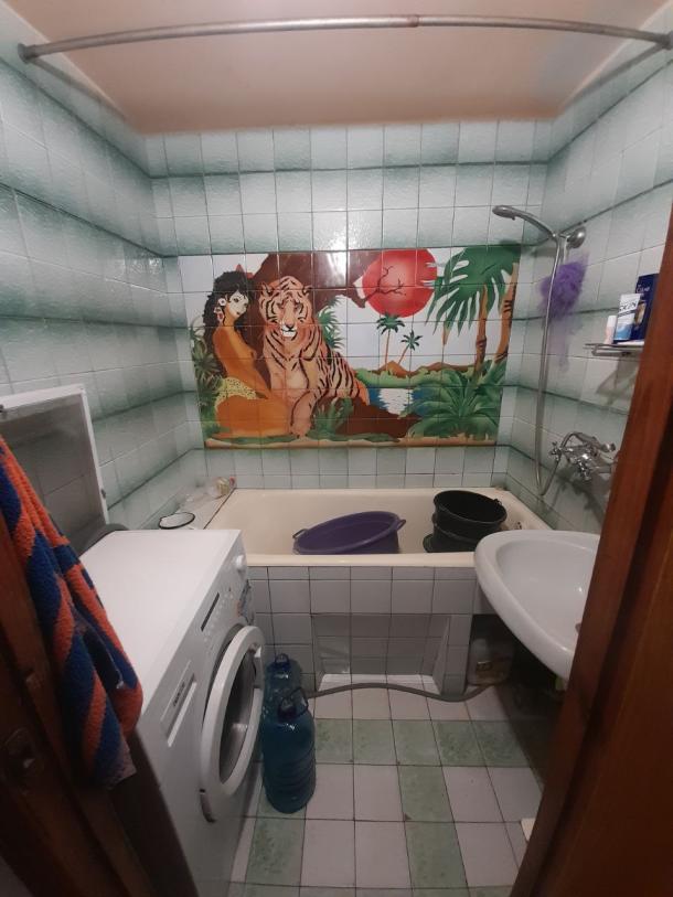 Квартира, 4-кімн., Русская Лозовая, Харьковский район, Полевая (Комсомольская, Щорса. олхозная, Калинина)