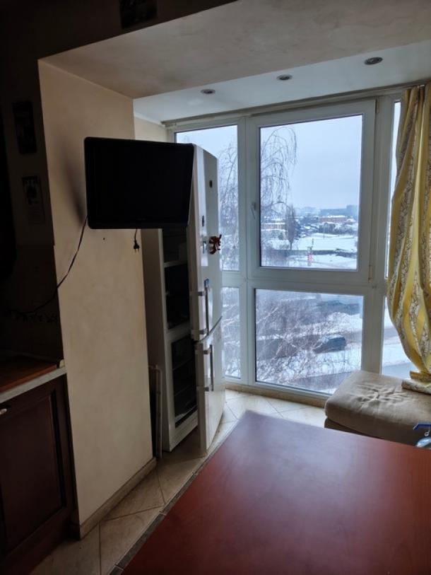 Квартира, 2-кімн., Харьков, Гагарина метро , Аэрокосмический просп. (Гагарина проспект)