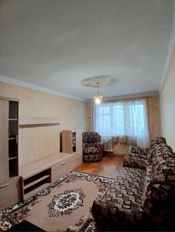 Квартира, 3-кімн., Харьков, 608м/р, Гвардейцев Широнинцев