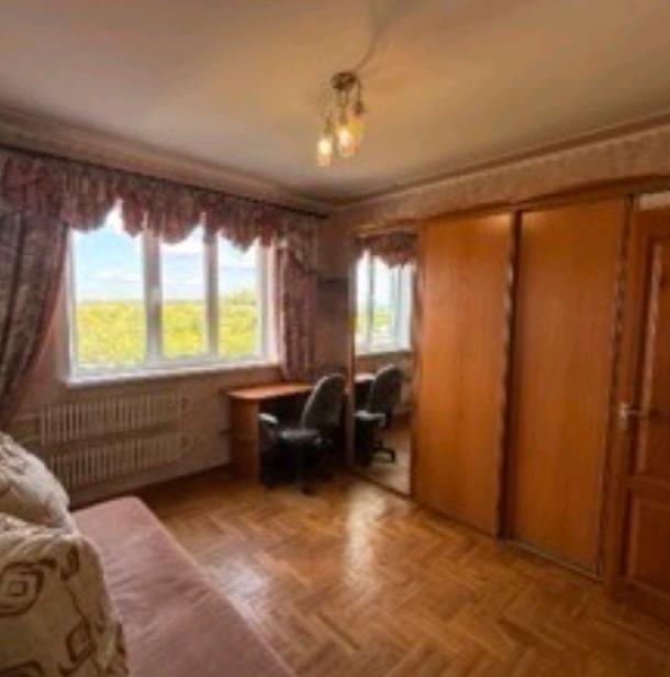 Квартира, 3-кімн., Харьков, 4 Северная Салтовка, Натальи Ужвий