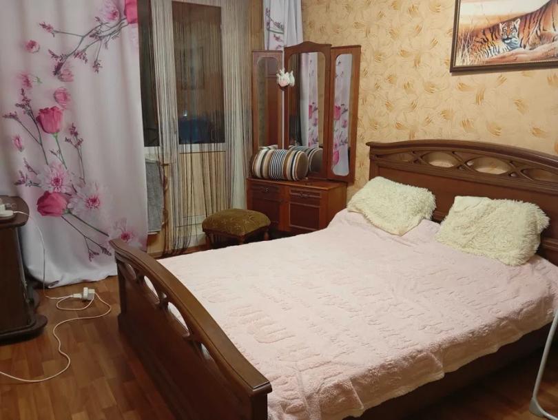 Квартира, 3-кімн., Хроли, Харьковский район, Садовая (Чубаря, Советская, Свердлова)